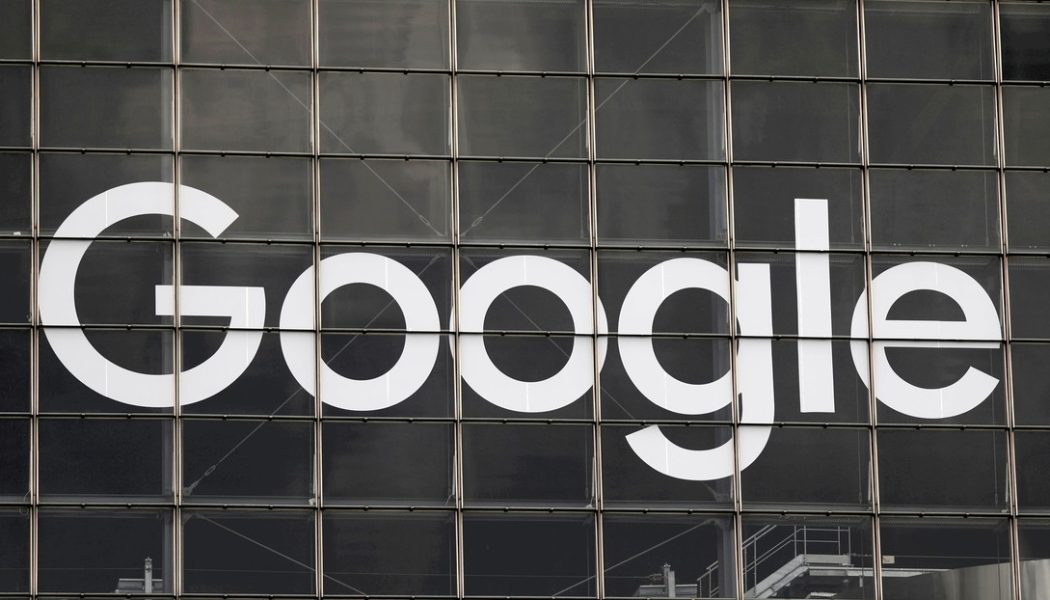 Francia multa a Google con 593 millones de dólares por violación de los derechos de autor