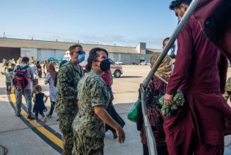 Estados Unidos ha trasladado ya a Rota a cerca de un millar de evacuados de Afganistán