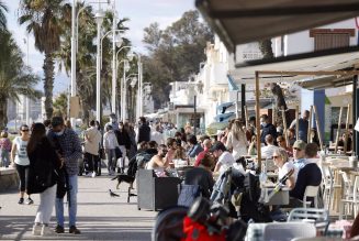 Málaga suma 579 casos en una jornada con tres fallecidos y 2.941 recuperados