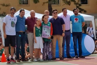 El Torneo Leyendas revive los años de los pioneros de nuestro baloncesto con el juego más actual