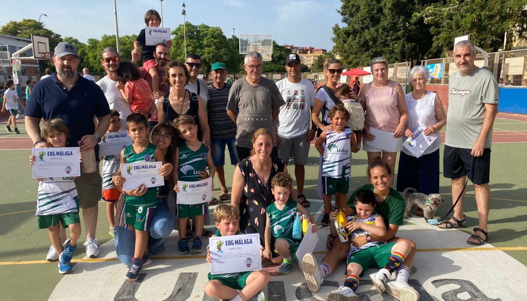 EBG Málaga clausura la temporada de su cuarto de siglo con una gran fiesta de baloncesto