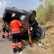 Bomberos de la Diputación excarcela a una persona atrapada en un vehículo accidentado en La Viñuela