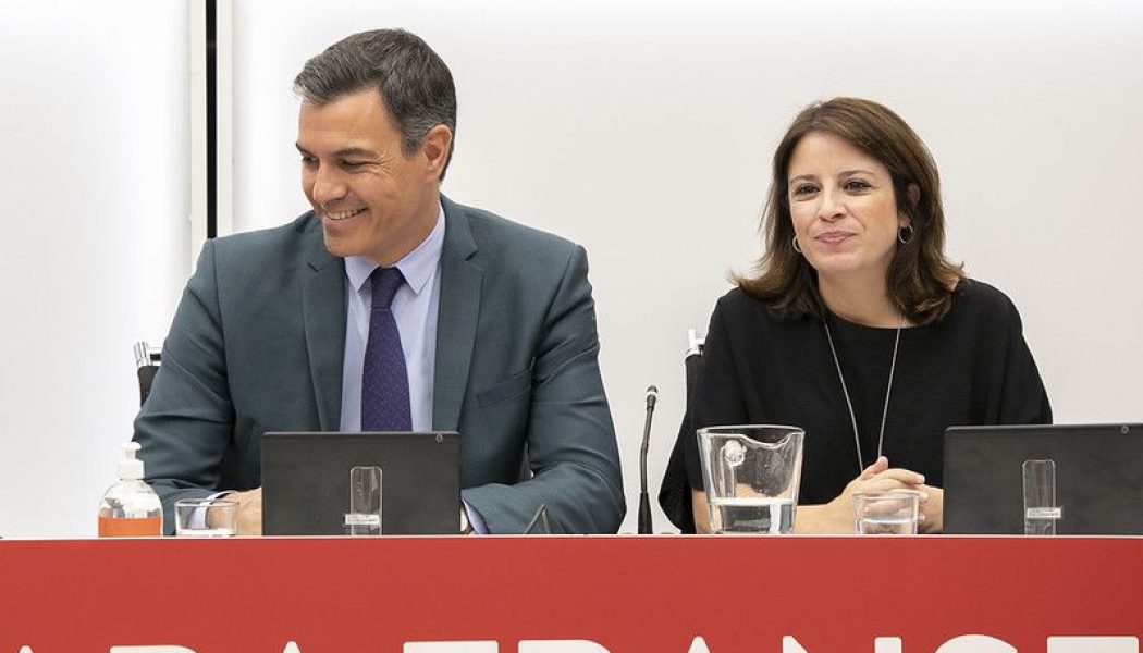 Sánchez revoluciona al PSOE y activa la maquinaria electoral