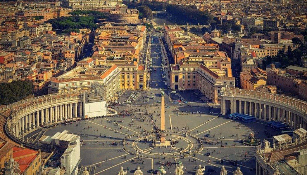 Vaticano, pedofilia y autoritarismo extremo