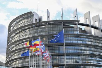 El Parlamento Europeo examina la lentitud de la Justicia en España por petición de un abogado andaluz