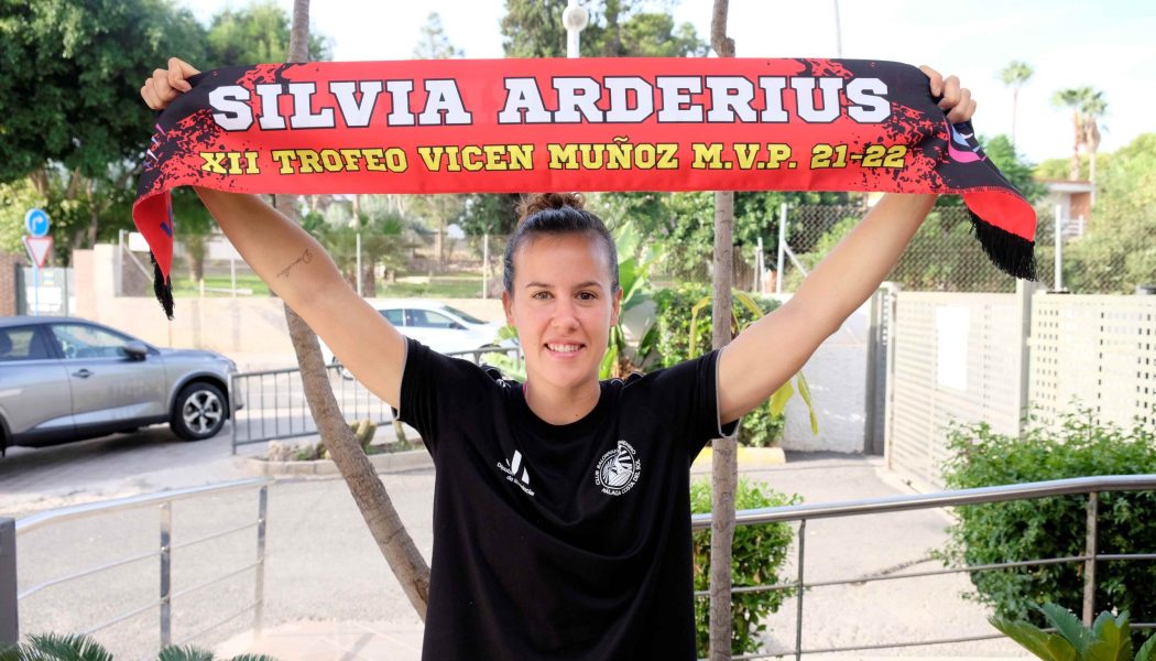 Silvia Arderius recibe el XII Trofeo Vicen Muñoz