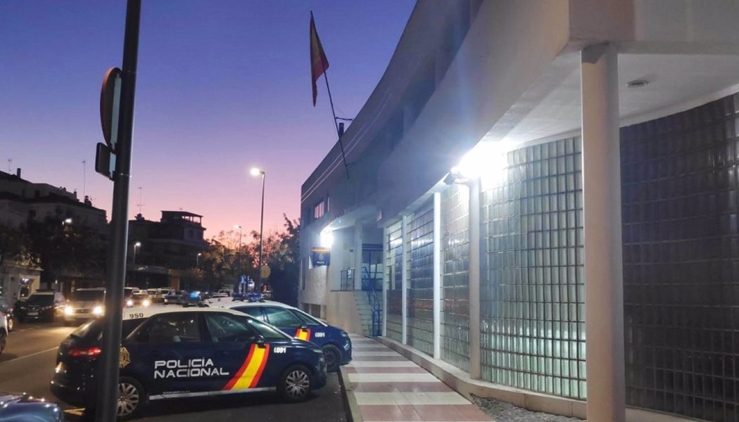 Detenidos cinco jóvenes por retener a dos chicas menores en una vivienda de Marbella