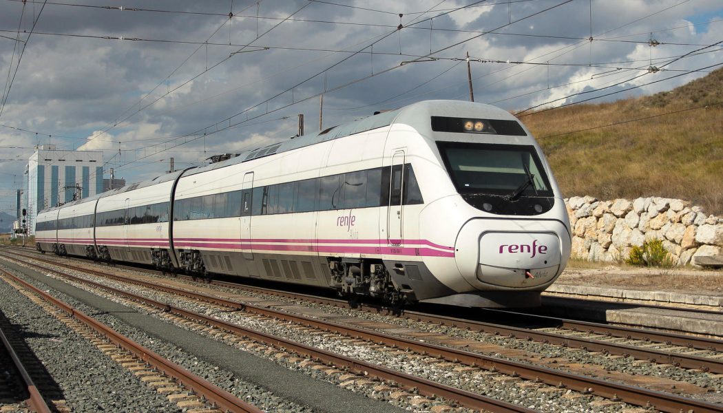 CSIF lleva a Inspección de Trabajo los riesgos que asumen los trabajadores de los tornos de RENFE