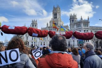 Madrid se levanta y exige sanidad pública y soluciones al plan de Atención Primaria