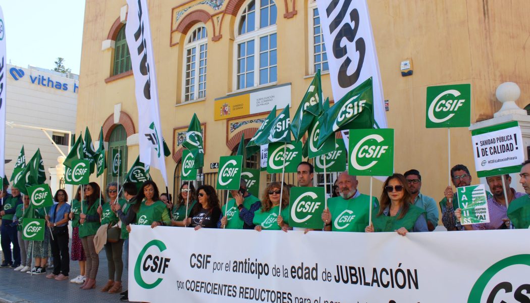 CSIF se moviliza para reclamar la jubilación anticipada voluntaria en Sanidad