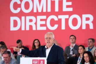 Históricos del PSOE-A presentan manifiesto de apoyo a Sánchez