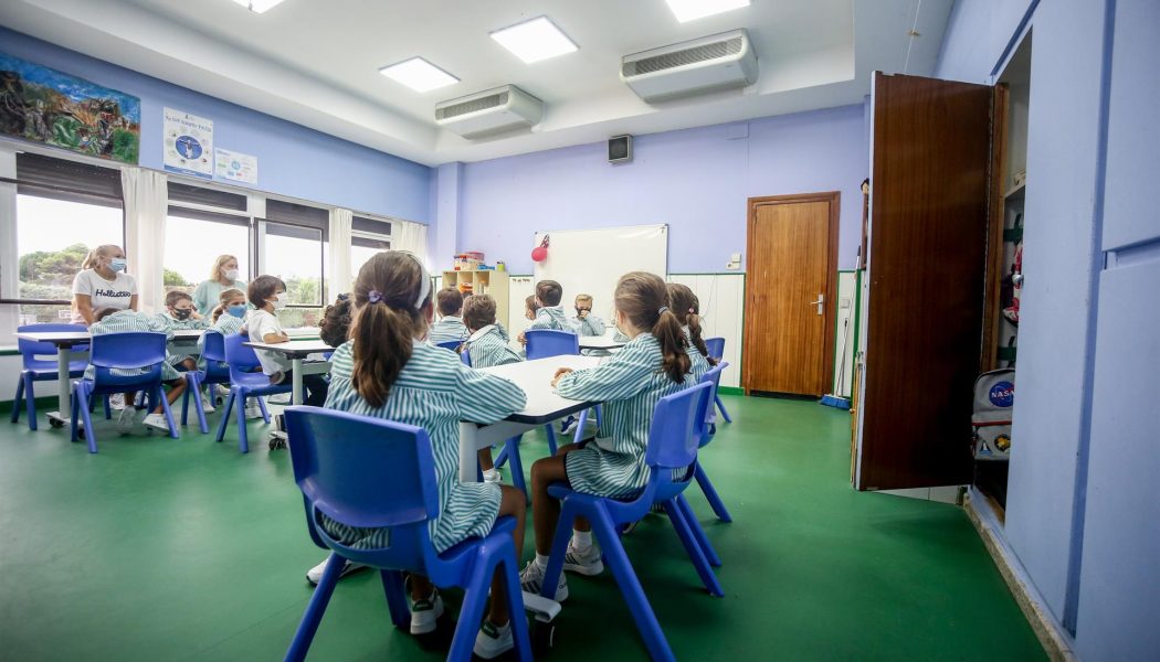 El Gobierno destina 103 millones para la rehabilitación energética de colegios, la mitad de lo anunciado por Educación