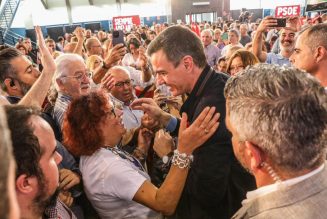 Pedro Sánchez busca apoyo de la militancia socialista en acto en Madrid.