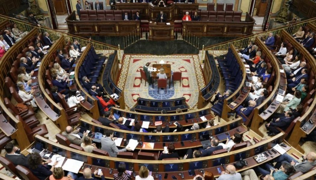 El Congreso retoma plenos habituales con debate sobre ley de amnistía