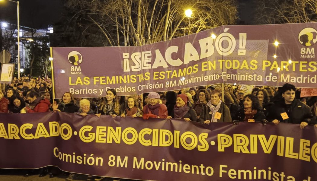 Marcha feminista en Madrid concluye en la plaza de Colón con gran éxito