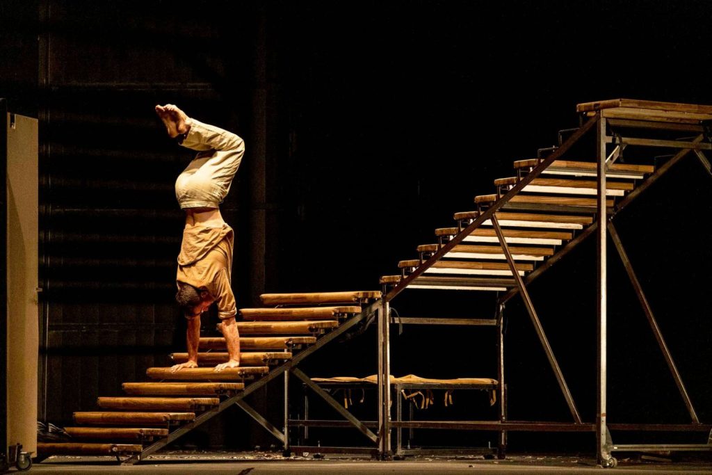 Ákri, el cuentacuentos musical en el Teatro Cánovas