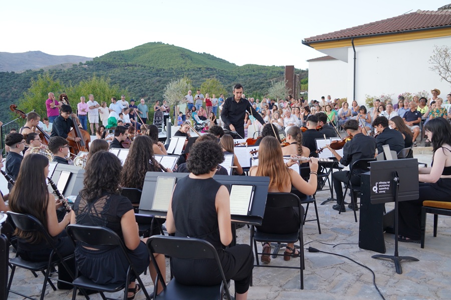 Faraján acogió un concierto de la Joven Orquesta de Málaga DSC02739