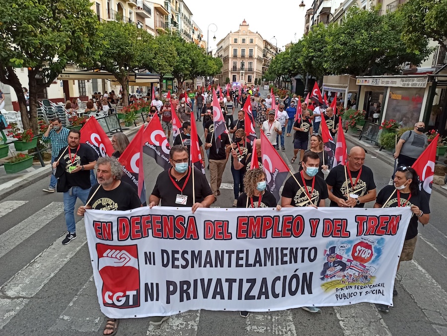 Vectalia provoca el conflicto laboral en el taller de RENFE de Los Prados PHOTO 2025 08 27 07 30 46