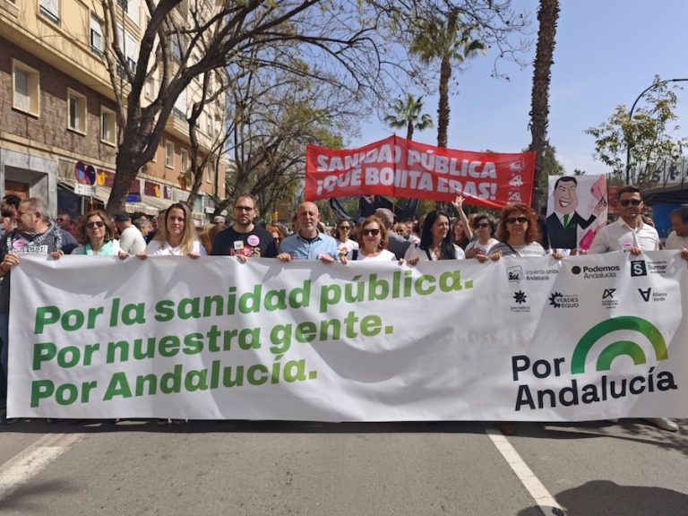 Por Andalucía en una movilización “histórica” en defensa de la sanidad pública Fotografia