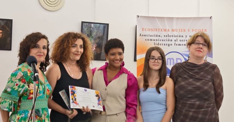 Mujer y Poder